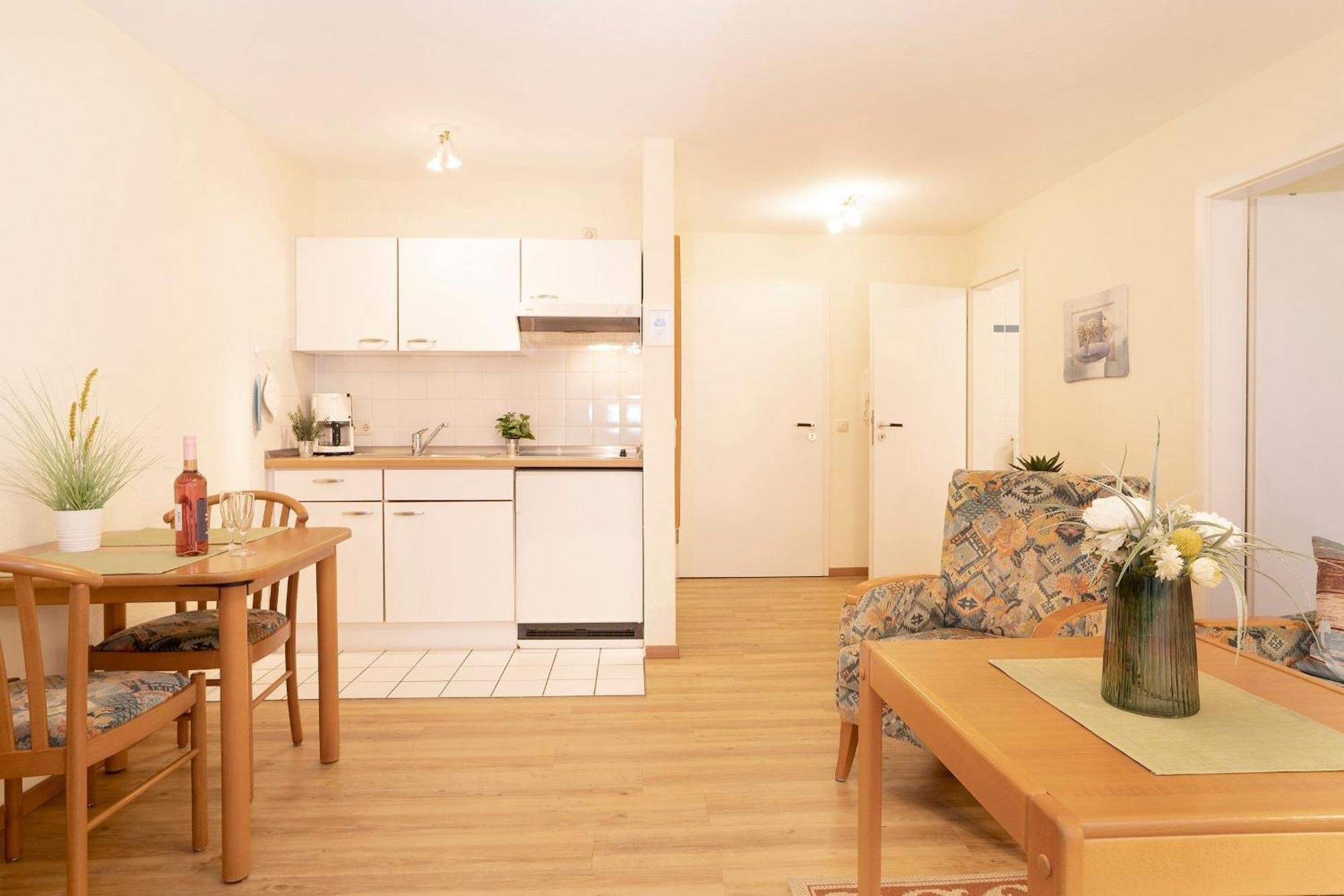 Lindenbuschen 2 Wohnung 3 Kellenhusen Buitenkant foto